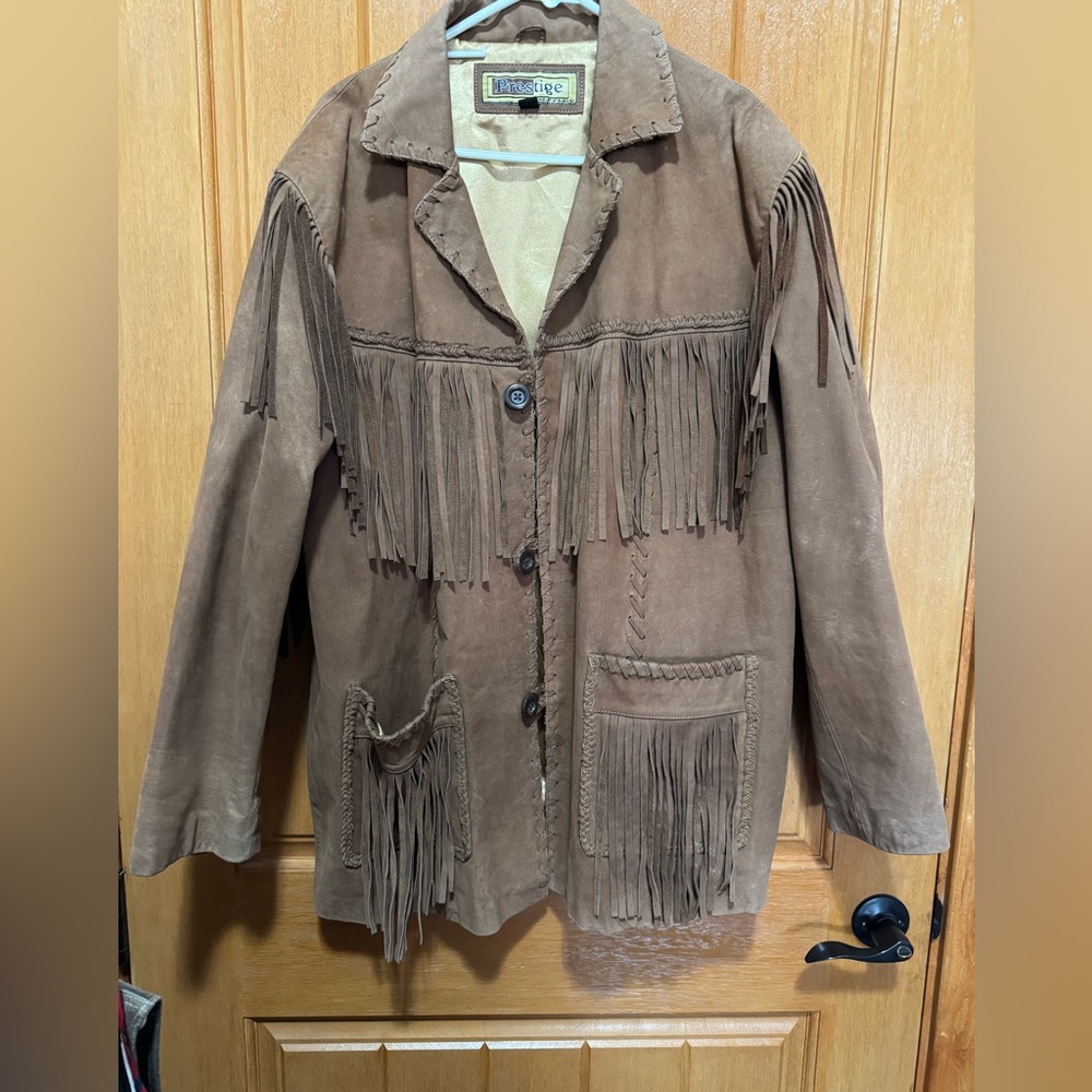 Prestige leather fringe jacket men’s size XL Yellow silky lining vintage 70s.